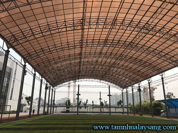 Tấm lợp nhựa lấy sáng Composite loại nào tốt?